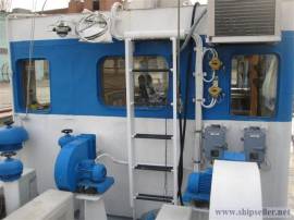 75. The traveling river craft