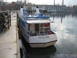 75. The traveling river craft