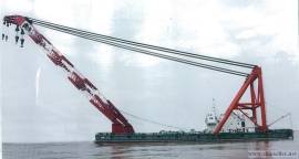 broker commission us$1million sell a new floating crane