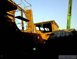 DOUBLE ENDED LANDING CRAFT PASSENGER/CAR TRUCK FERRY