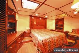 Ketch Sailing Yacht 114ft.