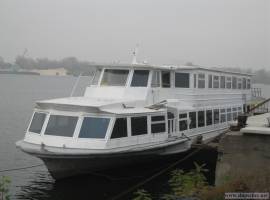 Passenger river ship