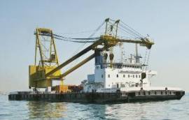 Self Propelled Floating Cranebarge - 250 TLC